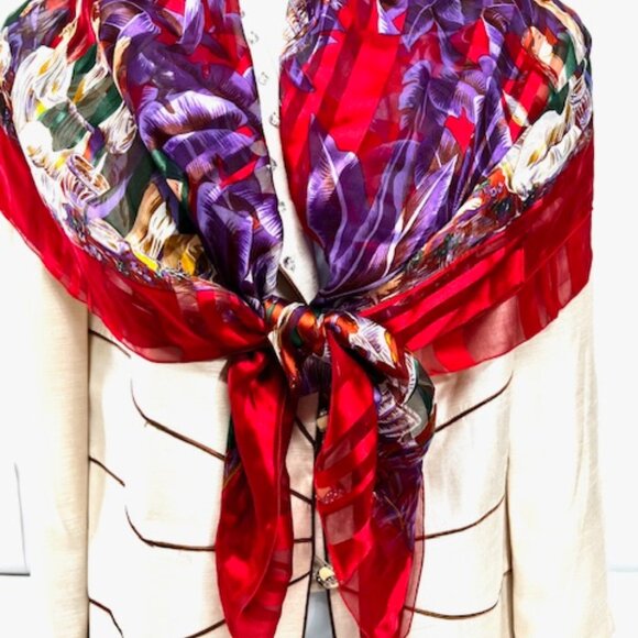 Elegance S.A PARIS   (EE) SCARF 100% SILK  Chiffon Satin  44"x44' Red Floral(32) - Picture 9 of 16